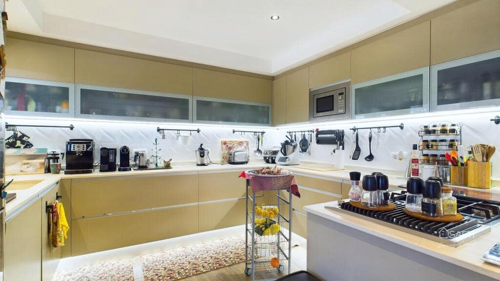 5 soveværelse Villa til salg i Calvia med swimmingpool garage - € 2.170.000 (Ref: 9174140)