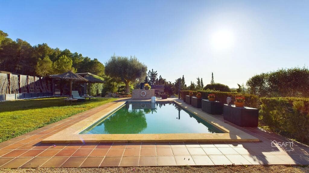 5 soveværelse Villa til salg i Calvia med swimmingpool garage - € 2.170.000 (Ref: 9174140)