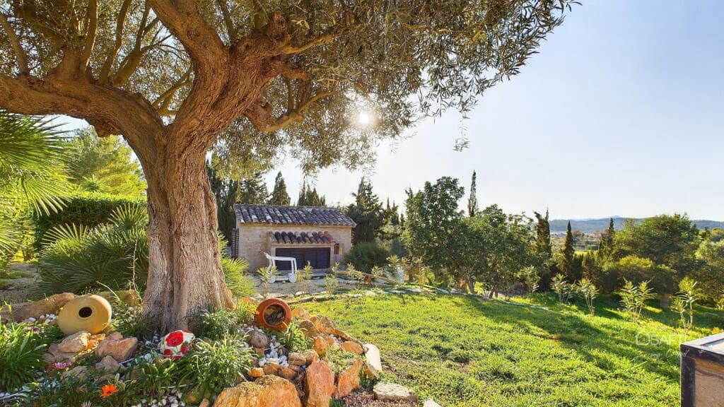 5 soveværelse Villa til salg i Calvia med swimmingpool garage - € 2.170.000 (Ref: 9174140)