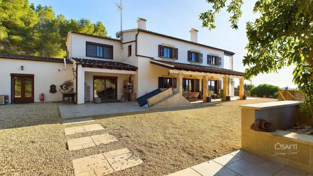 5 soveværelse Villa til salg i Calvia med swimmingpool garage - € 2.170.000 (Ref: 9174140)