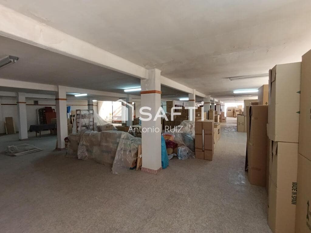 Bureau à vendre à Jodar - 850 000 € (Ref: 9174153)