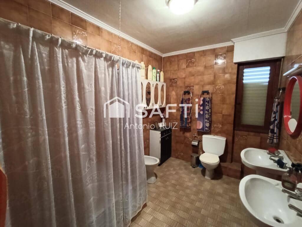 10 soveværelse Rækkehus til salg i Jodar - € 350.000 (Ref: 9174156)