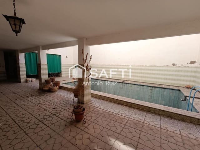 10 chambre Villa/Maison Mitoyenne à vendre à Jódar - 350 000 € (Ref: 9174156)