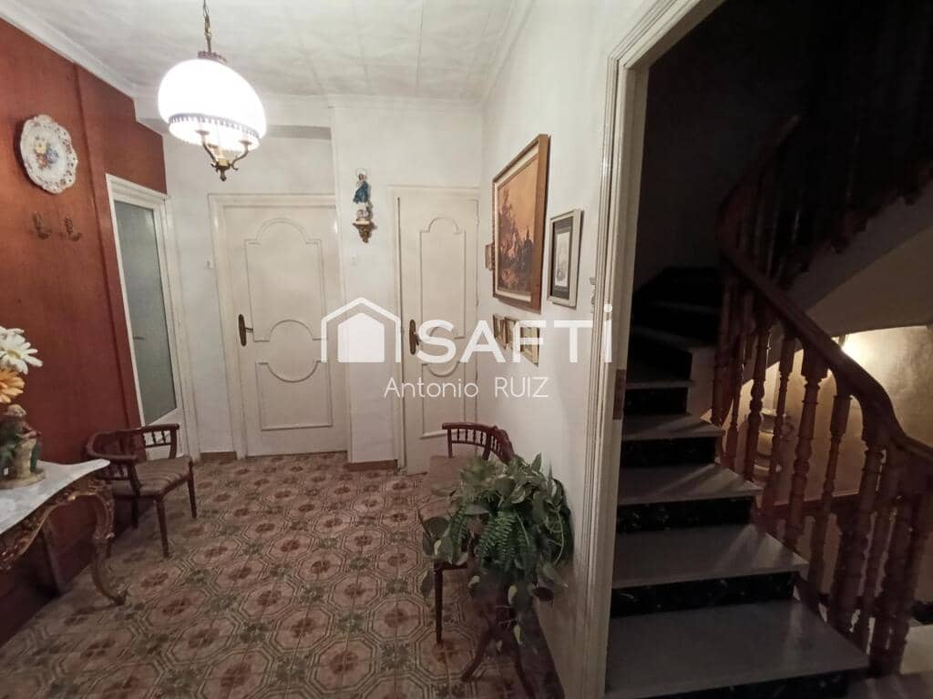 10 soveværelse Rækkehus til salg i Jodar - € 350.000 (Ref: 9174156)