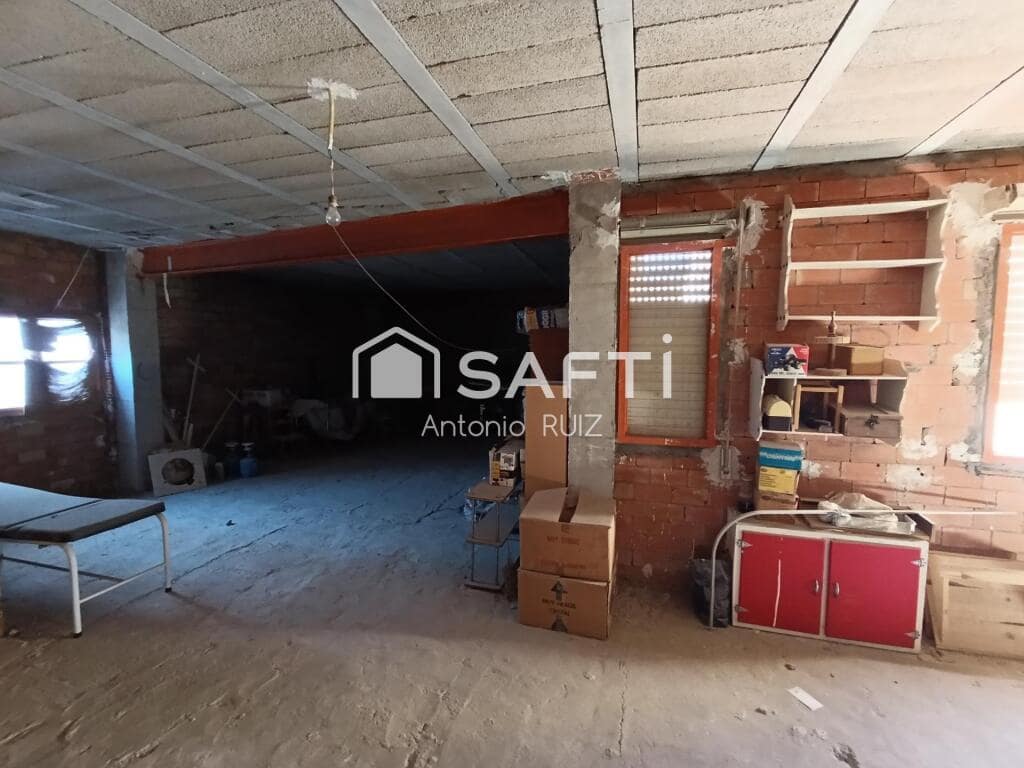 10 soveværelse Rækkehus til salg i Jodar - € 350.000 (Ref: 9174156)