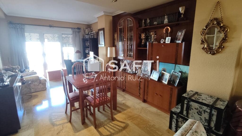 4 sypialnia Willa na sprzedaż w Ubeda - 345 000 € (Ref: 9174157)