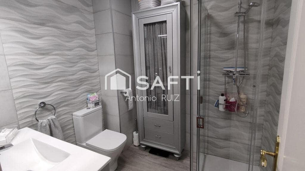 4 sypialnia Willa na sprzedaż w Ubeda - 345 000 € (Ref: 9174157)