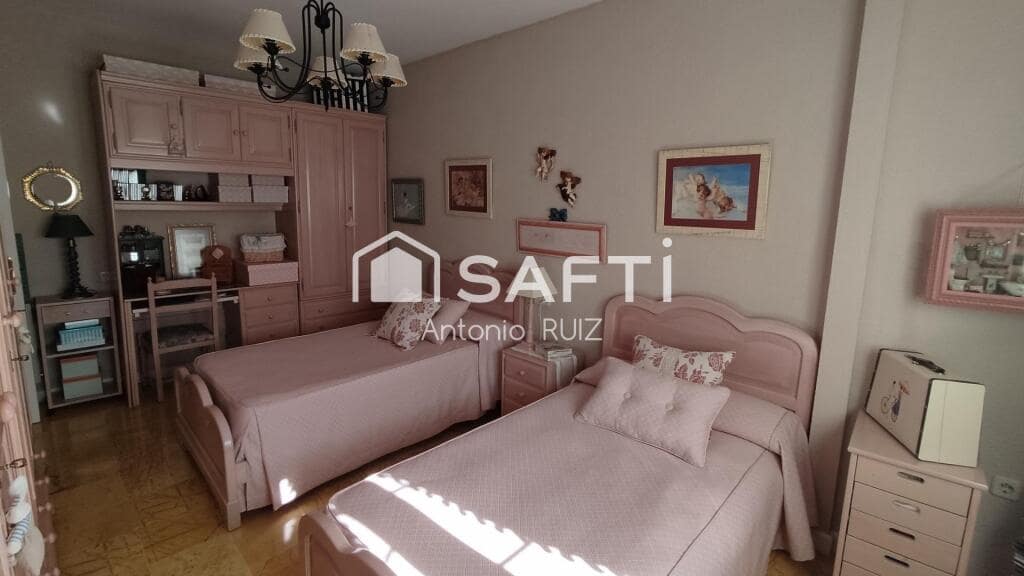 4 sypialnia Willa na sprzedaż w Ubeda - 345 000 € (Ref: 9174157)