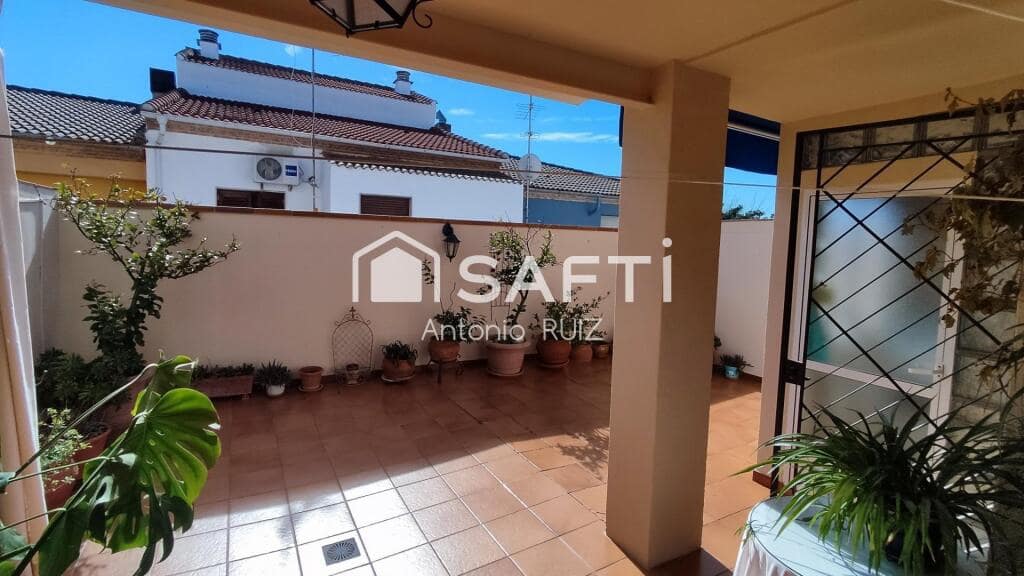 4 sypialnia Willa na sprzedaż w Ubeda - 345 000 € (Ref: 9174157)