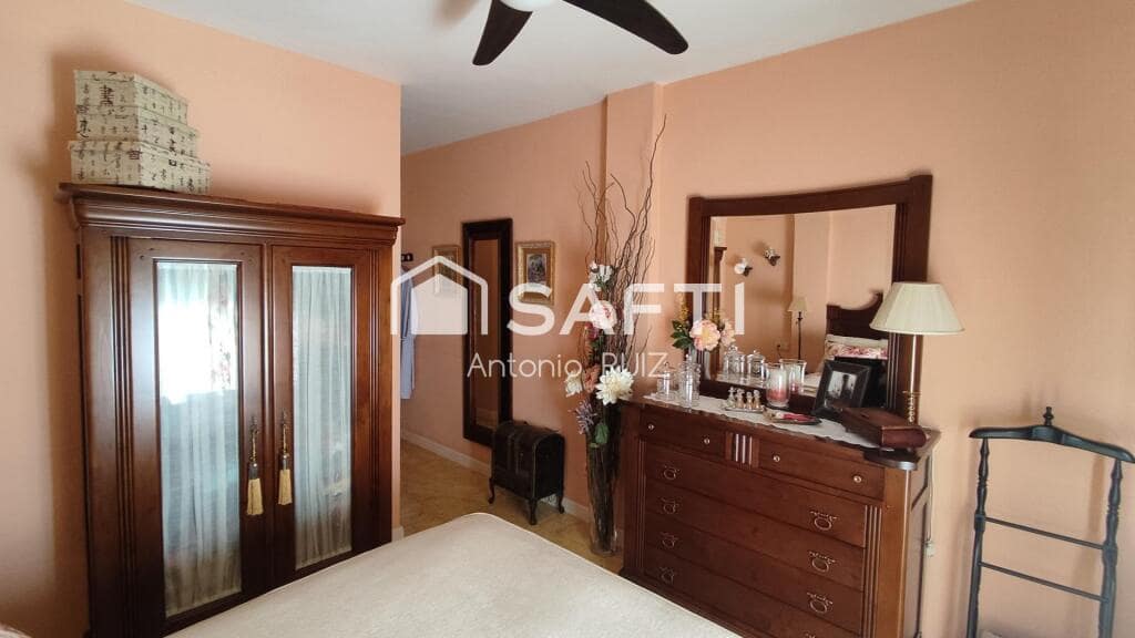 4 sypialnia Willa na sprzedaż w Ubeda - 345 000 € (Ref: 9174157)