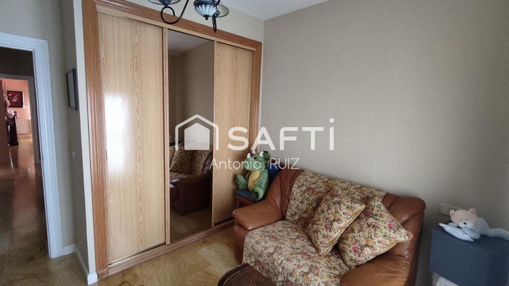 4 sypialnia Willa na sprzedaż w Ubeda - 345 000 € (Ref: 9174157)