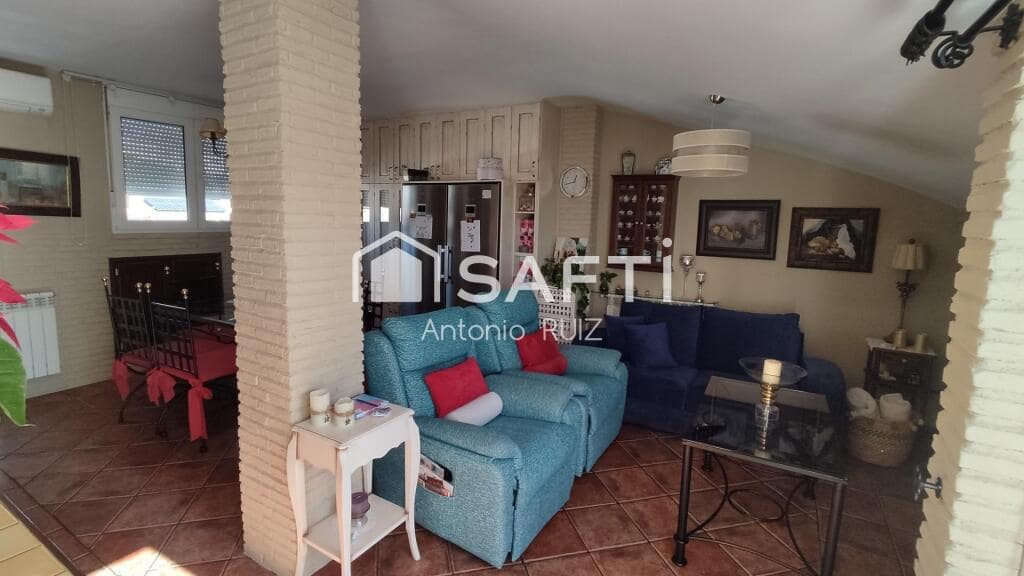 4 sypialnia Willa na sprzedaż w Ubeda - 345 000 € (Ref: 9174157)