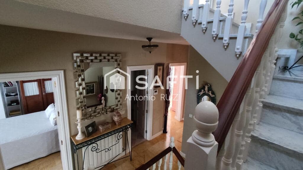 4 sypialnia Willa na sprzedaż w Ubeda - 345 000 € (Ref: 9174157)