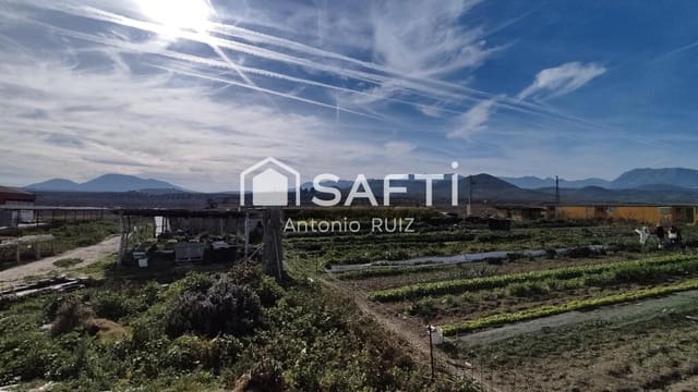 Grunde uden byggetilladelser til salg i Ubeda - € 285.000 (Ref: 9174158)