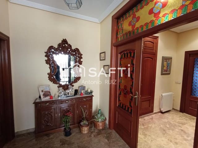 4 chambre Villa/Maison Mitoyenne à vendre à Quesada avec garage - 270 000 € (Ref: 9174162)