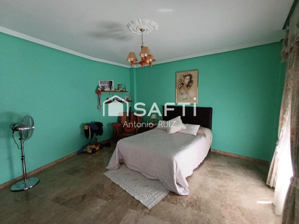 4 soveværelse Rækkehus til salg i Quesada med garage - € 270.000 (Ref: 9174162)