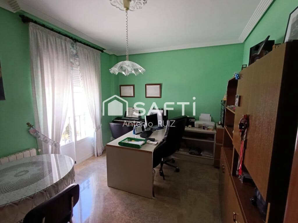 4 soveværelse Rækkehus til salg i Quesada med garage - € 270.000 (Ref: 9174162)