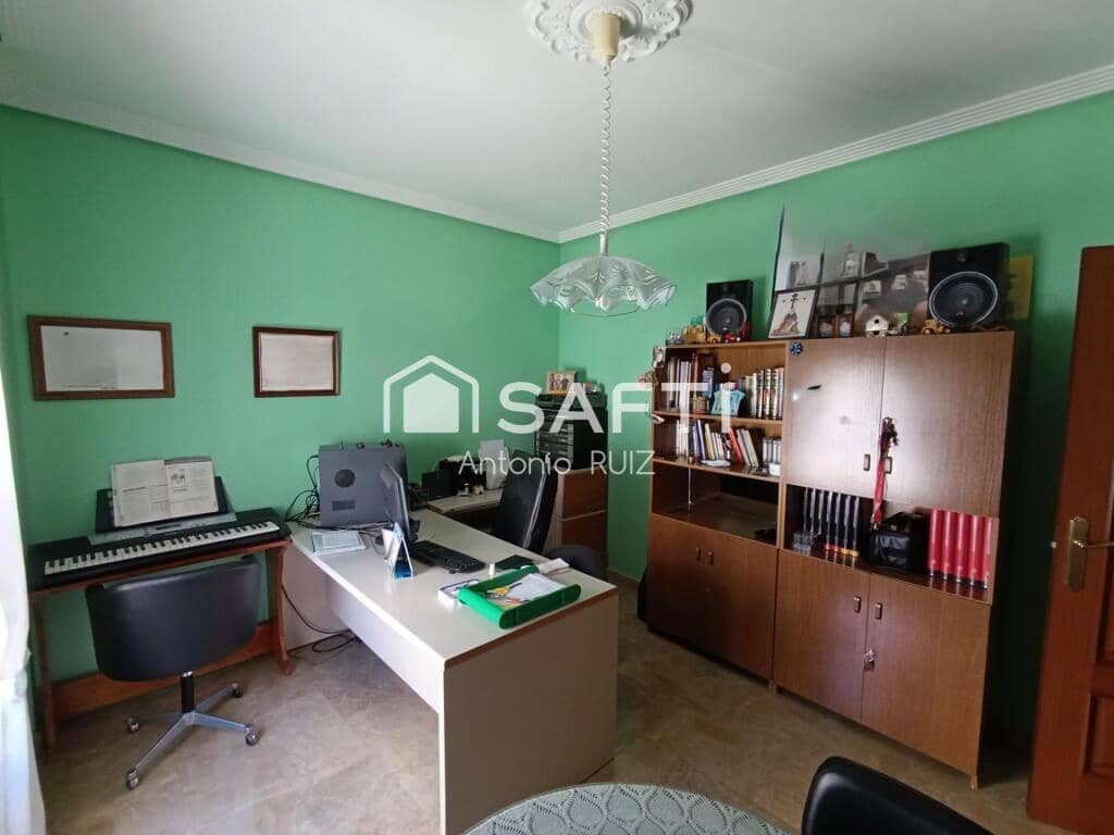 4 soveværelse Rækkehus til salg i Quesada med garage - € 270.000 (Ref: 9174162)