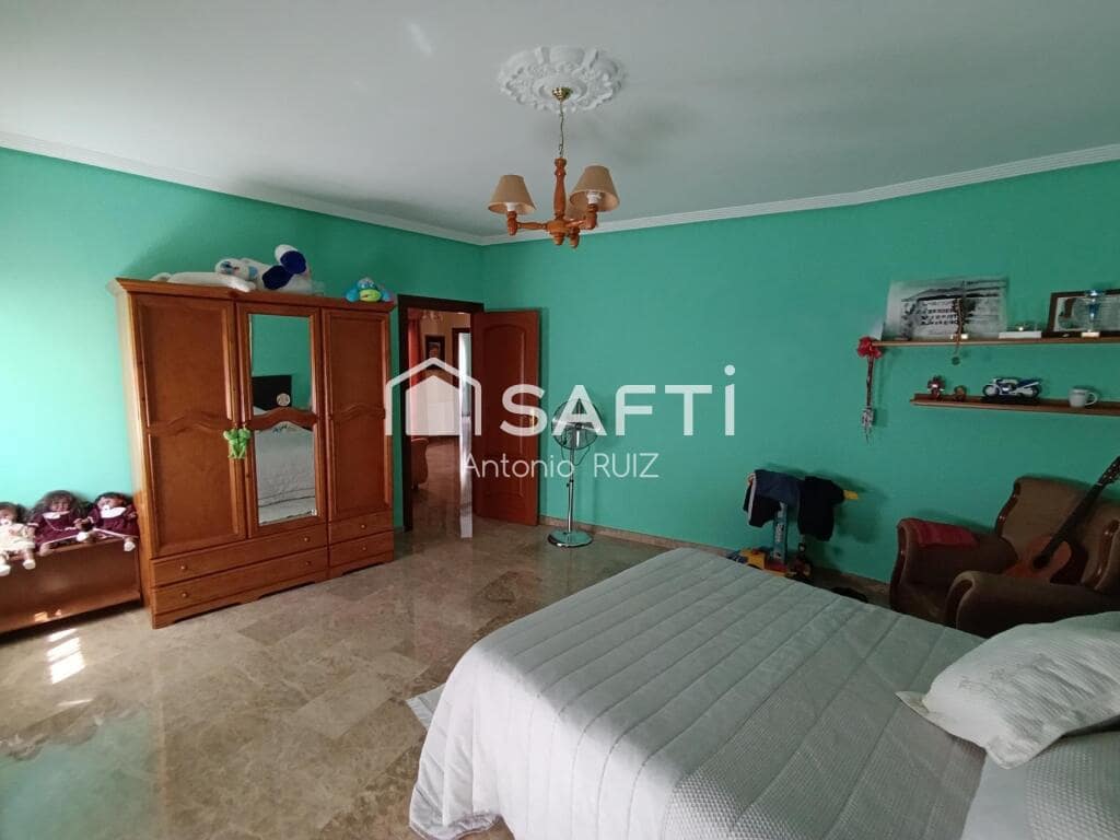 4 soveværelse Rækkehus til salg i Quesada med garage - € 270.000 (Ref: 9174162)