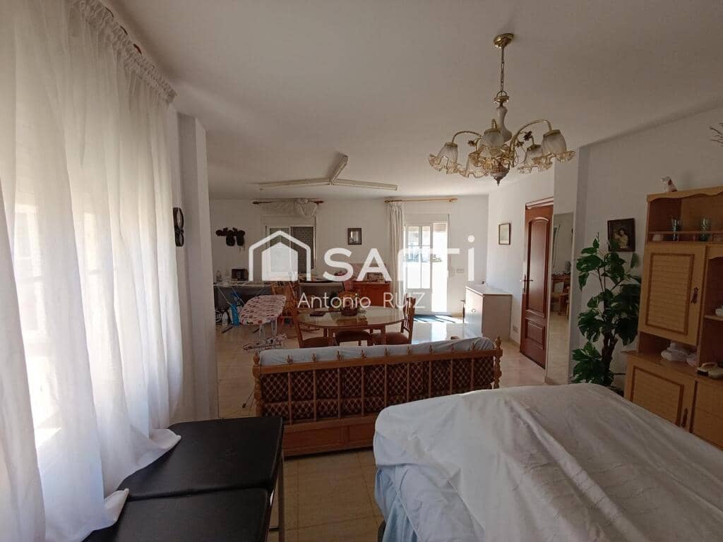 4 soveværelse Rækkehus til salg i Quesada med garage - € 270.000 (Ref: 9174162)