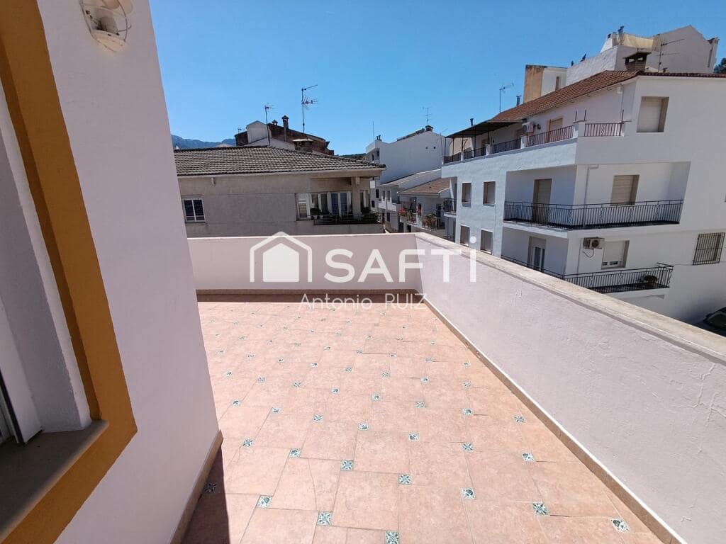 4 soveværelse Rækkehus til salg i Quesada med garage - € 270.000 (Ref: 9174162)