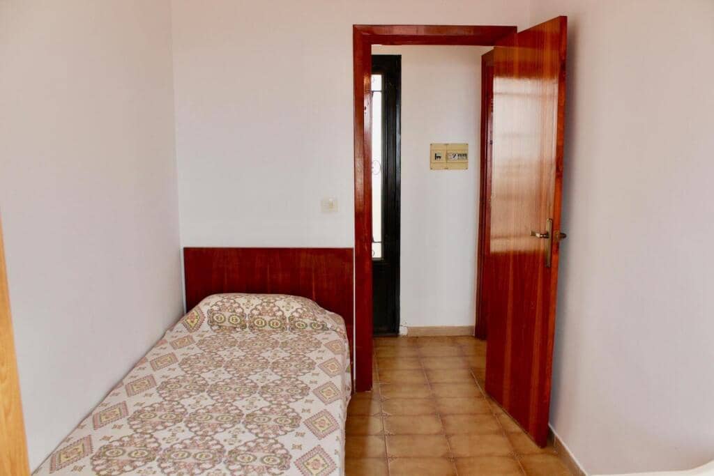 4 soveværelse Lejlighed til salg i Polopos - € 50.000 (Ref: 9174165)