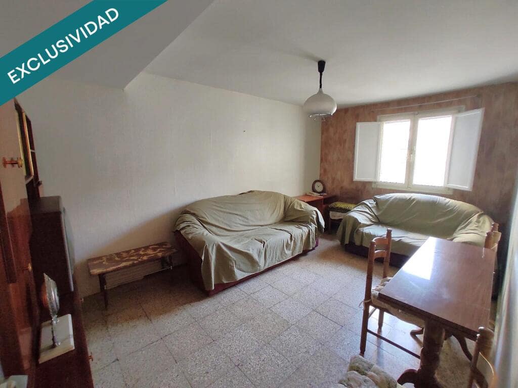 2 soveværelse Lejlighed til salg i Huesca by med garage - € 95.000 (Ref: 9174173)