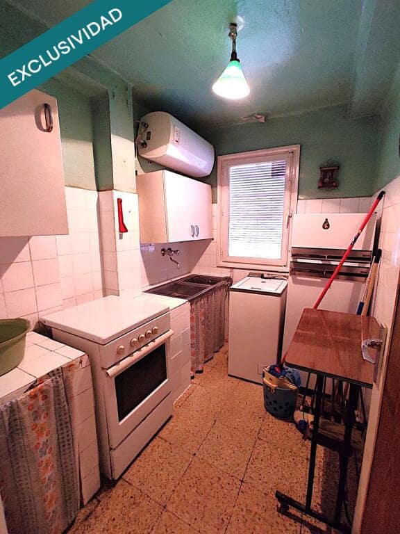 2 soveværelse Lejlighed til salg i Huesca by med garage - € 95.000 (Ref: 9174173)