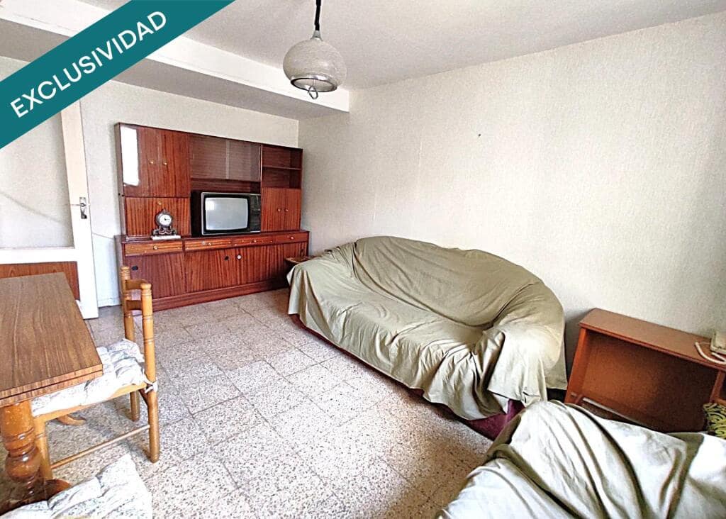 2 soveværelse Lejlighed til salg i Huesca by med garage - € 95.000 (Ref: 9174173)