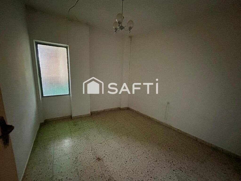 Adosado de 3 habitaciones en Valencia de Don Juan en venta - 70.000 € (Ref: 9174181)