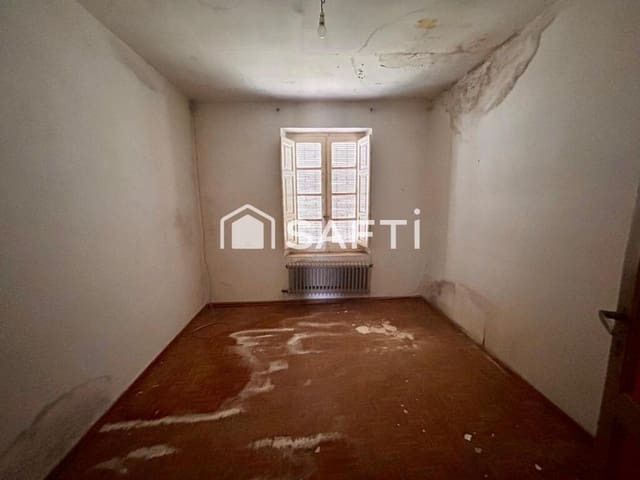 Kantoor te koop in Valencia de Don Juan - € 110.000 (Ref: 9174182)