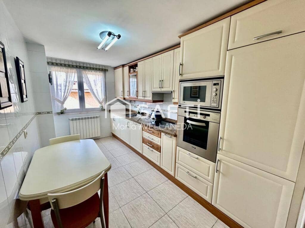 3 soveværelse Lejlighed til salg i Valencia de Don Juan med garage - € 110.000 (Ref: 9174191)