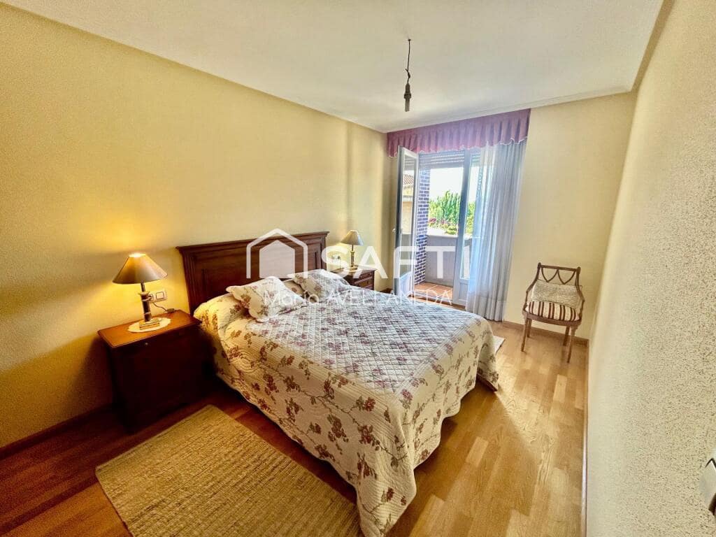 3 soveværelse Lejlighed til salg i Valencia de Don Juan med garage - € 110.000 (Ref: 9174191)