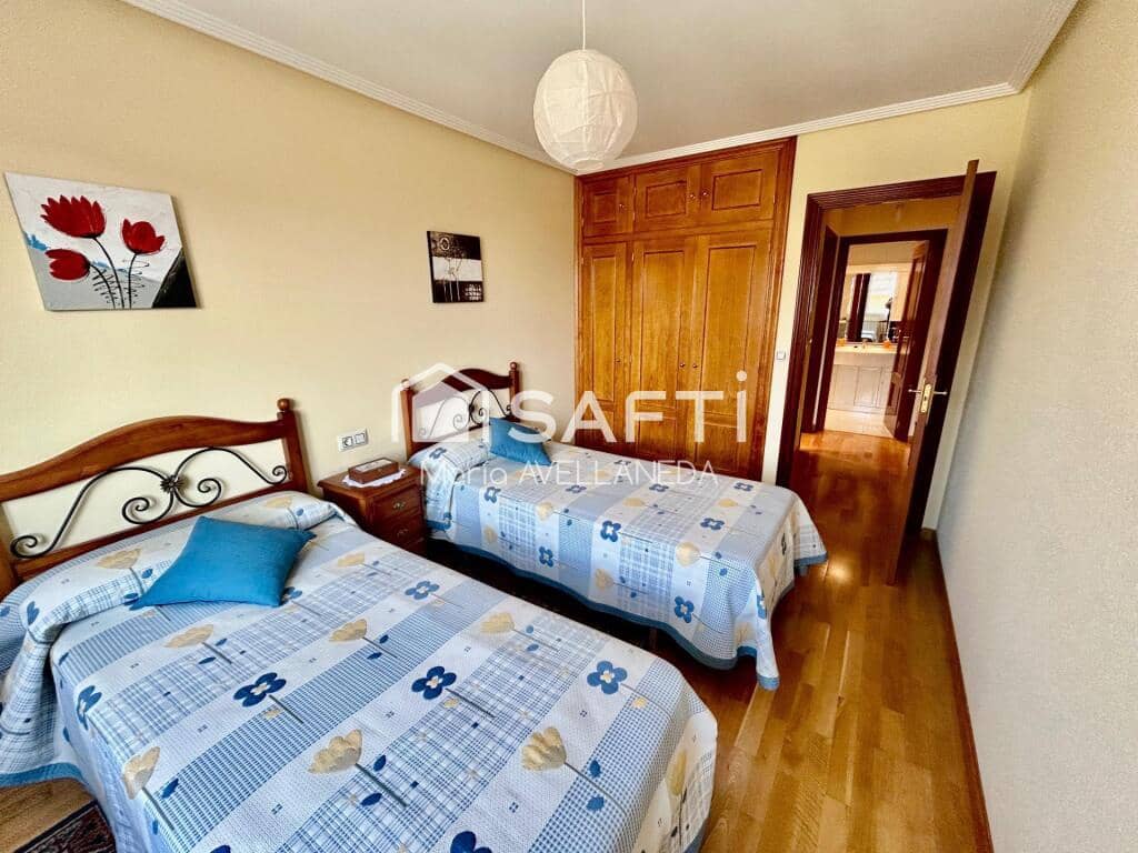 3 soveværelse Lejlighed til salg i Valencia de Don Juan med garage - € 110.000 (Ref: 9174191)