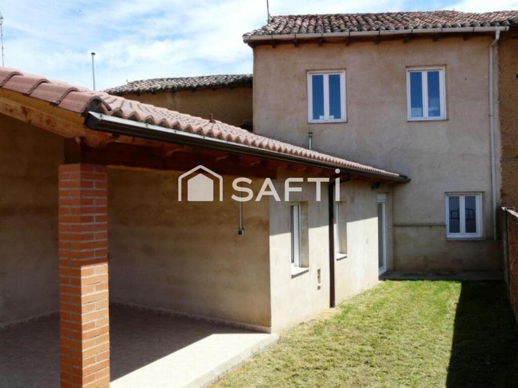 1 slaapkamer Rijtjeshuis te koop in Valencia de Don Juan - € 89.000 (Ref: 9174194)