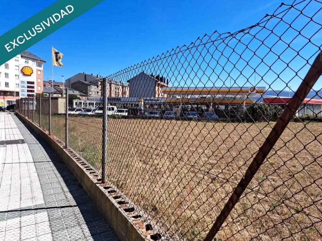 Tontti myytävänä paikassa Ponferrada - 960 000 € (Ref: 9174200)