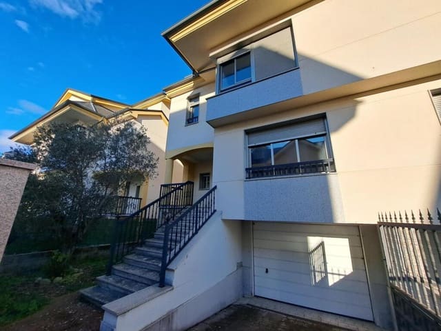 4 makuuhuone Rivitalo myytävänä paikassa Carracedelo - 167 000 € (Ref: 9174201)