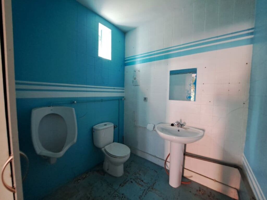 Kommersiell till salu i Ponferrada - 35 000 € (Ref: 9174202)