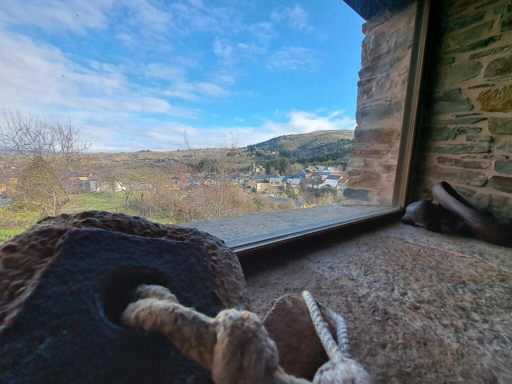 4 soveværelse Villa til salg i Ponferrada - € 375.000 (Ref: 9174203)