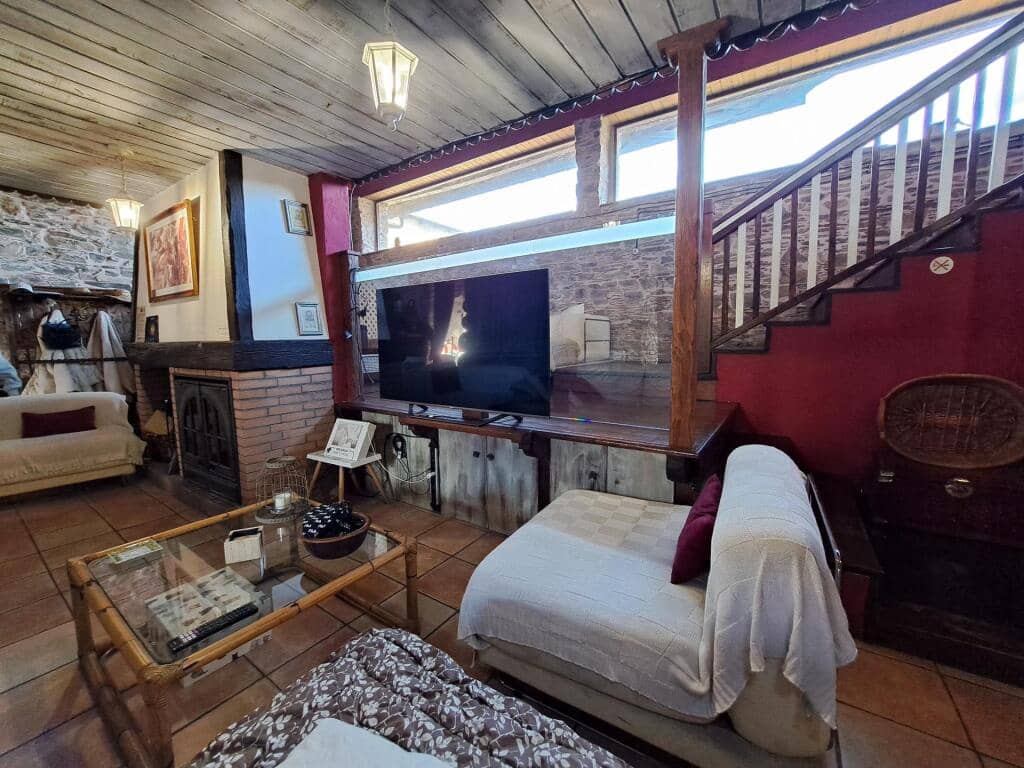 4 soveværelse Villa til salg i Ponferrada - € 375.000 (Ref: 9174203)