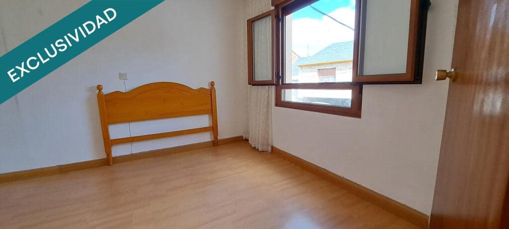 4 soveværelse Villa til salg i Ponferrada - € 135.000 (Ref: 9174204)