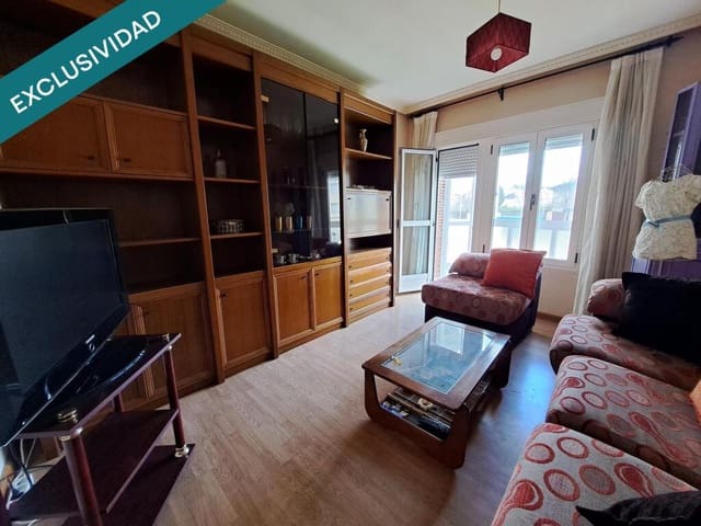 3 slaapkamer Villa te koop in Ponferrada - € 117.000 (Ref: 9174207)