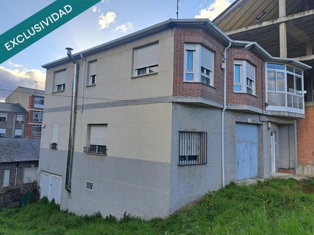 3 slaapkamer Villa te koop in Ponferrada - € 117.000 (Ref: 9174207)