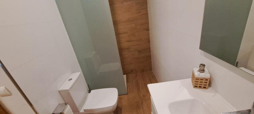 2 soveværelse Villa til salg i Ponferrada med swimmingpool - € 290.000 (Ref: 9174208)