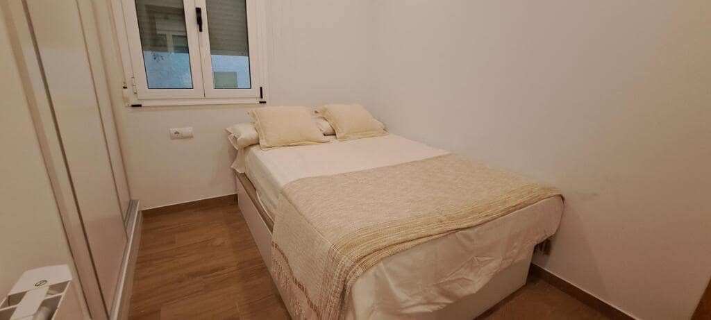 2 soveværelse Villa til salg i Ponferrada med swimmingpool - € 290.000 (Ref: 9174208)