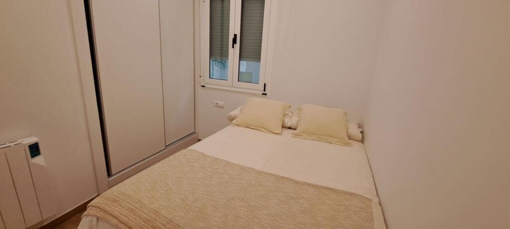 2 soveværelse Villa til salg i Ponferrada med swimmingpool - € 290.000 (Ref: 9174208)