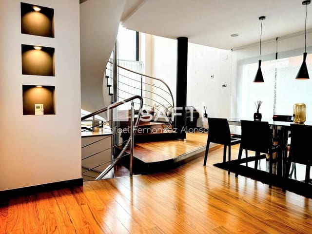 5 soveværelse Villa til salg i Sariegos med swimmingpool garage - € 550.000 (Ref: 9174213)