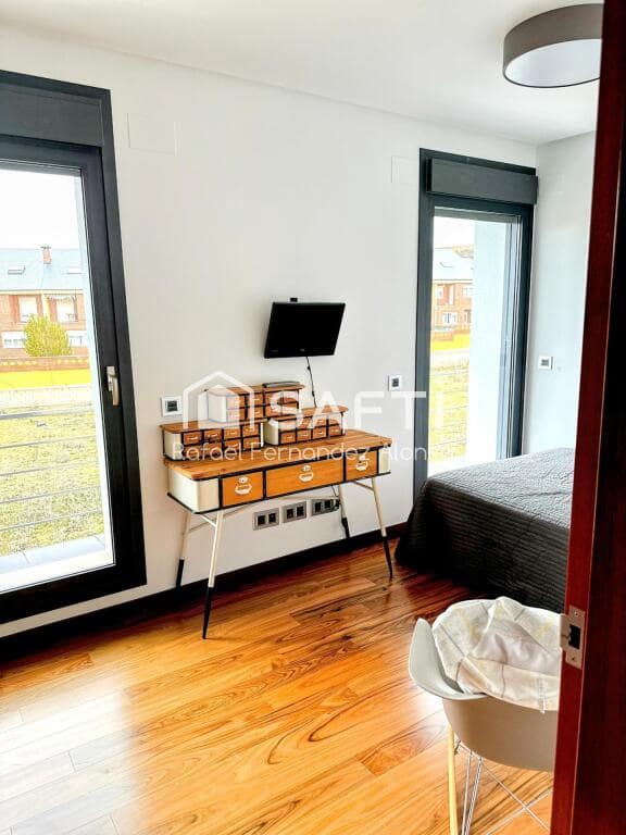 5 soveværelse Villa til salg i Sariegos med swimmingpool garage - € 550.000 (Ref: 9174213)