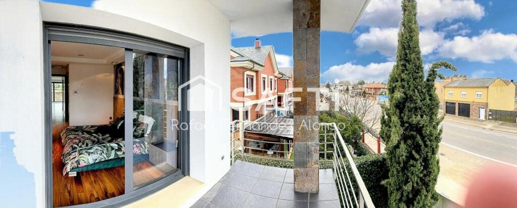 5 soveværelse Villa til salg i Sariegos med swimmingpool garage - € 550.000 (Ref: 9174213)