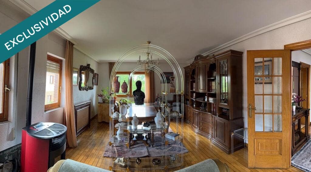 5 soveværelse Villa til salg i Sariegos med garage - € 310.000 (Ref: 9174227)